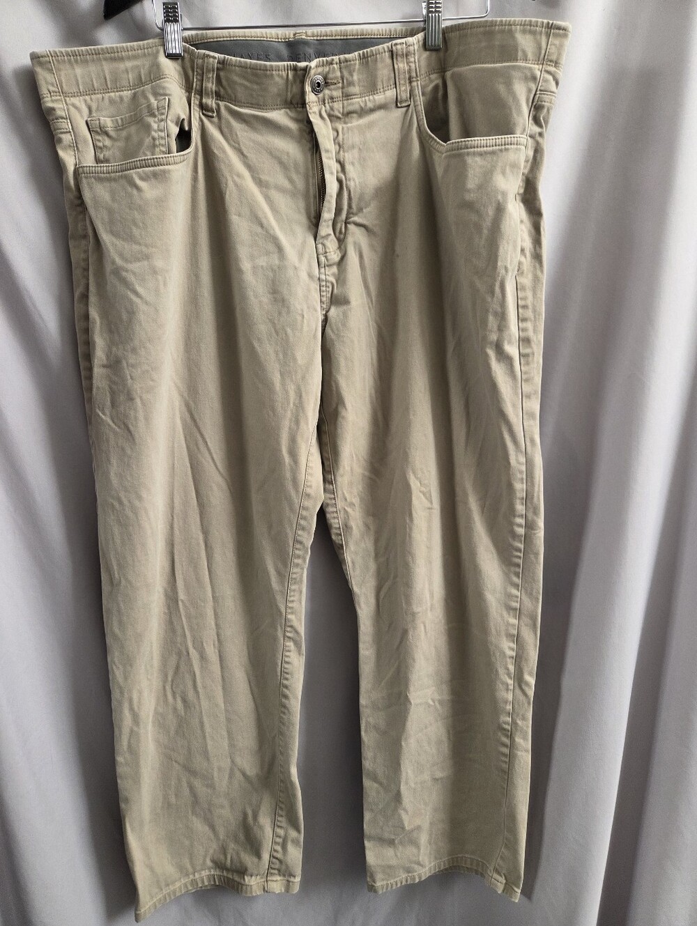 Denver Hayes Men's Beige Chino Pants Size 44x30